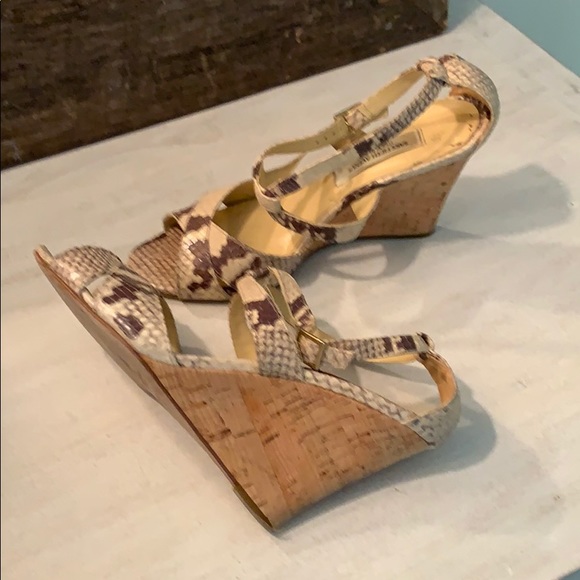 Skin ankle strap wedge high heels - Picture 2 of 2